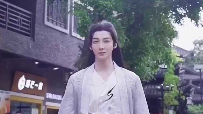 你以为我是在跳舞吗？其实我是在撩你。