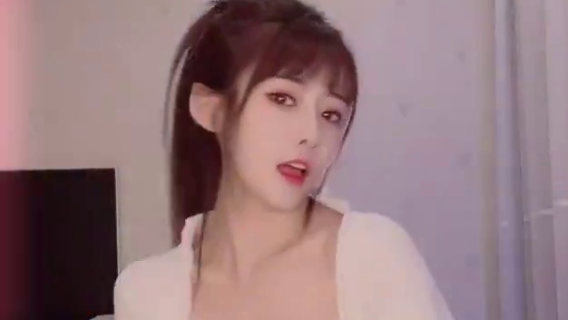 我笑的好看吧，来了不点赞你礼貌嘛.....