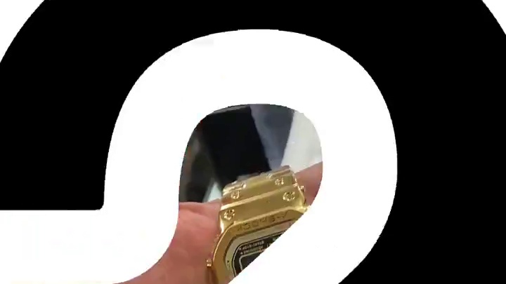 你班上的二代公子哥戴的 