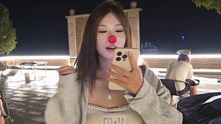 舉臂露腋直呼惡心