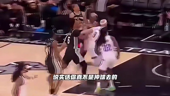 扣篮瞬间！卡布抢板对决SGA！#篮球
