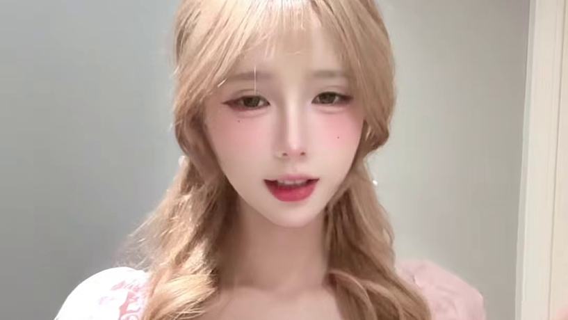 這里有個小呆瓜