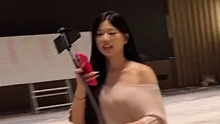 招募粵語歌高手月薪過萬