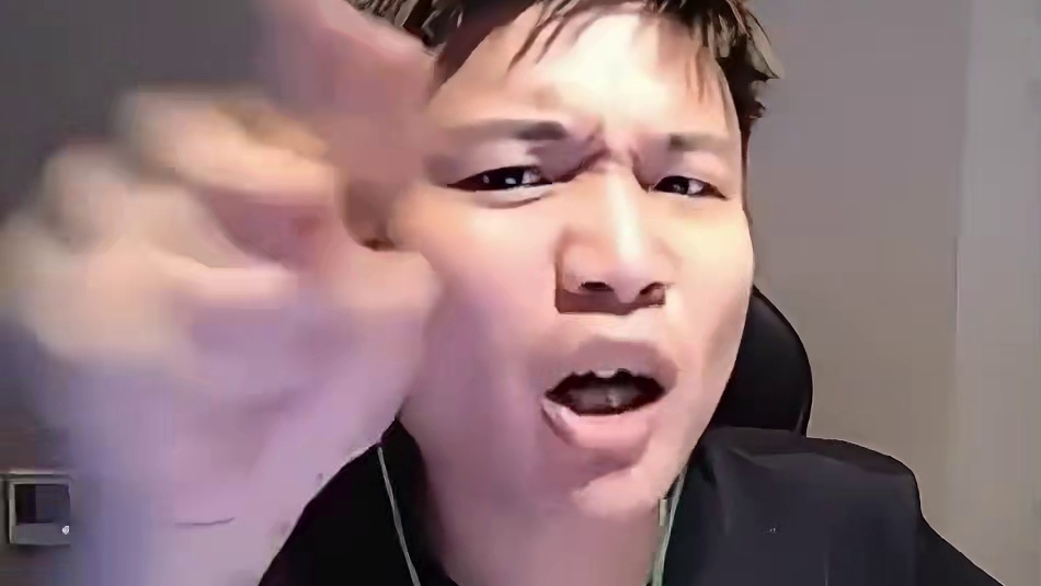 心态超然尽显格，DANK1NG有感而发， “人生何处不青山”
