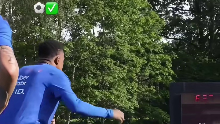 姆巴佩潜心投入备战集训，射门练习频频精准破门尽显绝佳竞技水准#足球