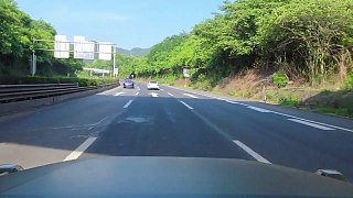 靠左直走避免轉(zhuǎn)彎失誤