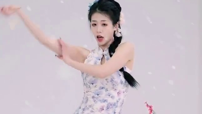 如果我发烧40度 你的游戏正好开始 你是选择中路还是打野？
#金玉良缘氛围舞 #古风  #次元星企划