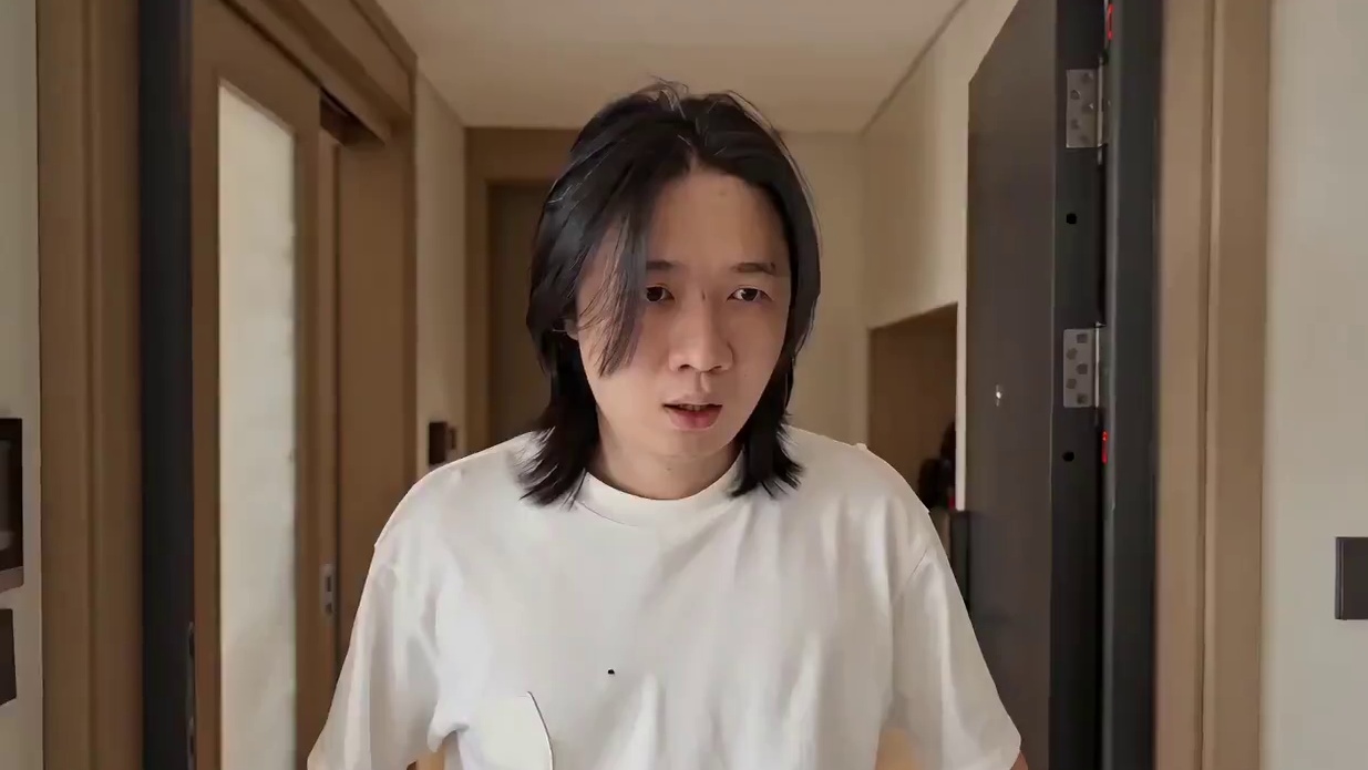 现在没有人打扰我们了