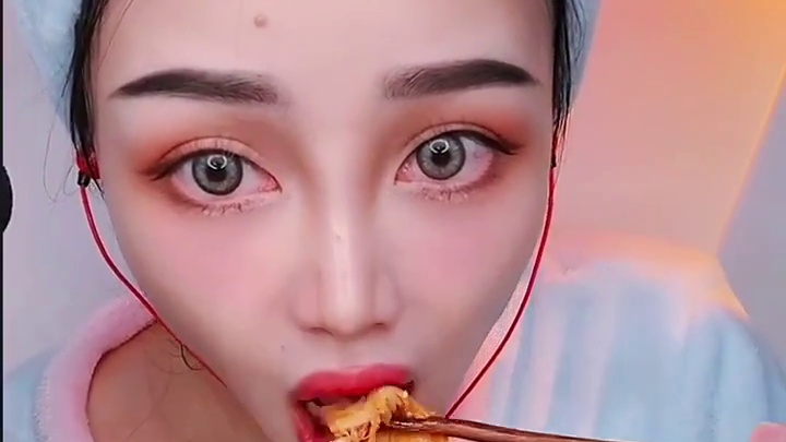 妥妥的塞牙神奇
.
打出“bljzg”你的是什么？
 