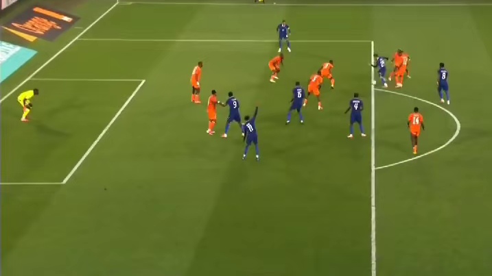 球场上惨遭逆转！法国1比2科特迪瓦#足球世界杯