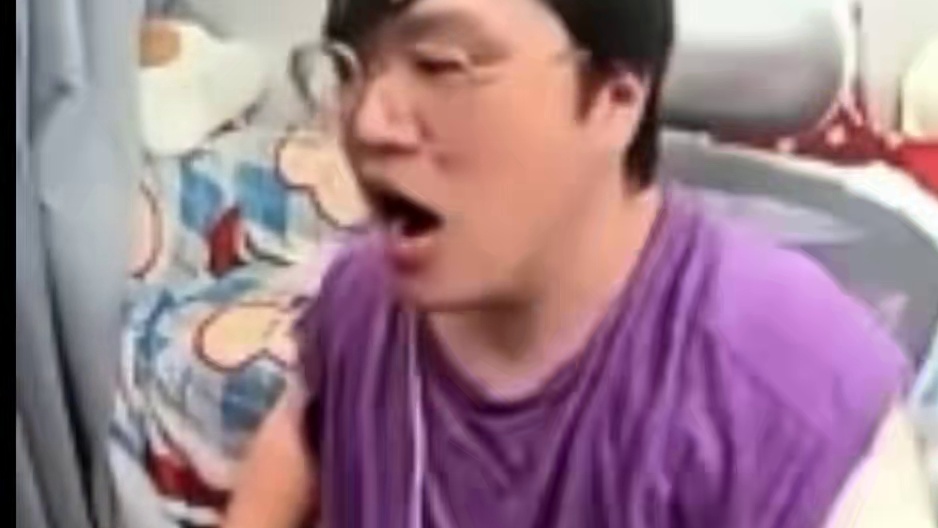 fut喜欢鞭尸 康康指着FUT大骂