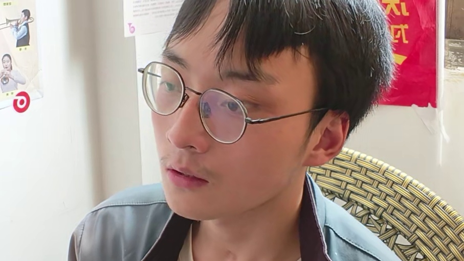 童年老家。