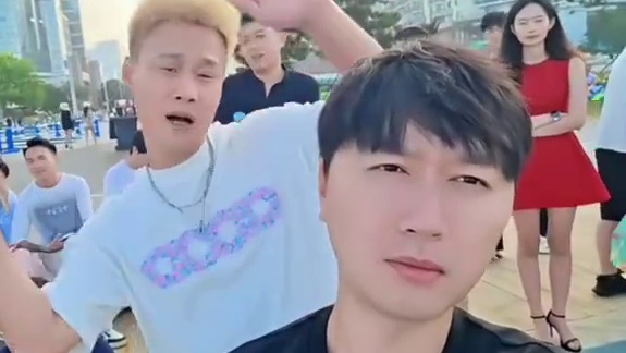 虎子真是直播救了他