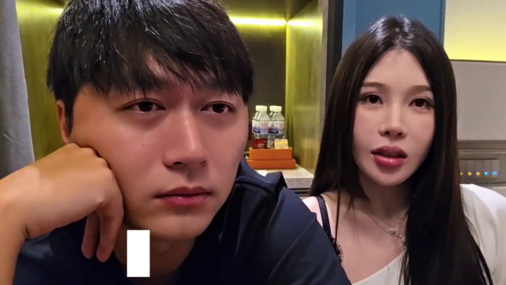 【小小小酷哥】富婆谈对女主播的看法，只有在牌桌上才有可能碰到大哥