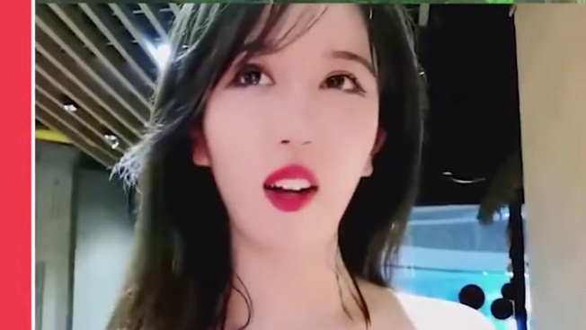 呆妹：智勋过来呀，来呀比个身高呀