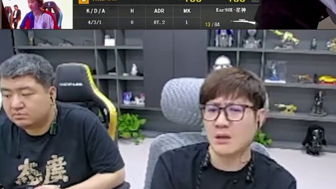 老白说之前看老干爹比赛觉得阿旭很厉害，这个赛季不知道阿旭怎么了