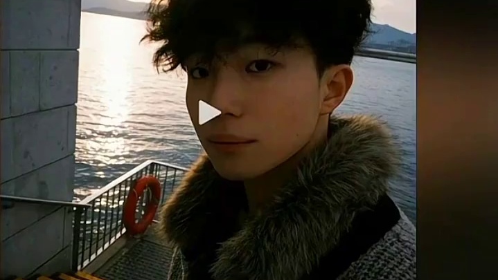 绝迹突然发现LD竟然还是个氛围感帅哥，各种潮男照片给毛青羡慕哭了！