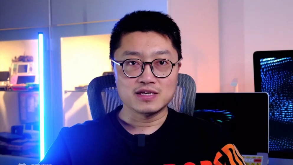 【拆解】你一定没见过的手机，因为它从来没有发售过