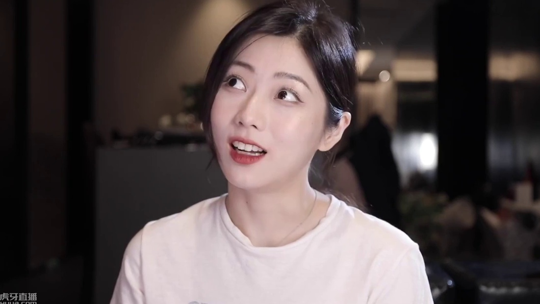 用不同类型的广告方式打开化妆品！回忆杀广告竟然是它？