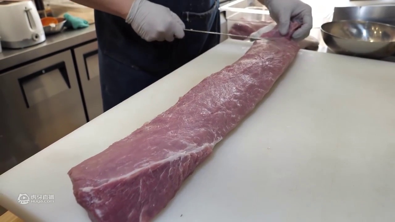 【韩国街头美食】满满的马苏里拉奶酪！立方体芝士猪排的制作过程。