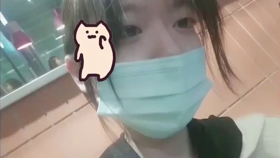 Cos刻晴去KFC喊出 异世相遇 尽享美味（社死）