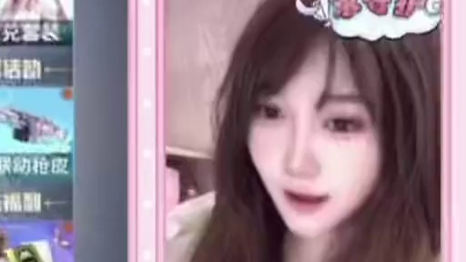 他们说像洋娃娃，所以你可以叫我芭比，也可以叫我比比～或者芭芭～