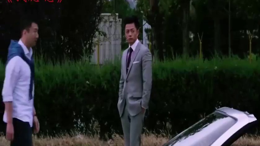 爆笑装穷名场面，富家女故意装穷，结果一个共享单车就把她暴露了