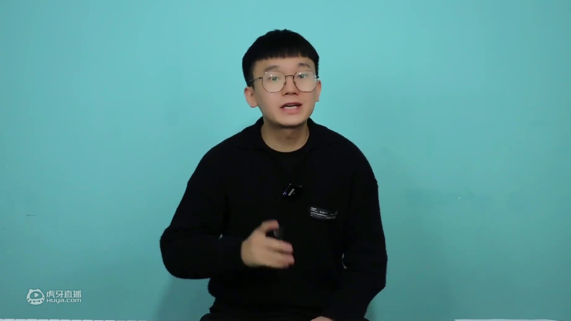 他来了！教你情歌王子张信哲的《爱就一个字》，一学就会，一唱就对！