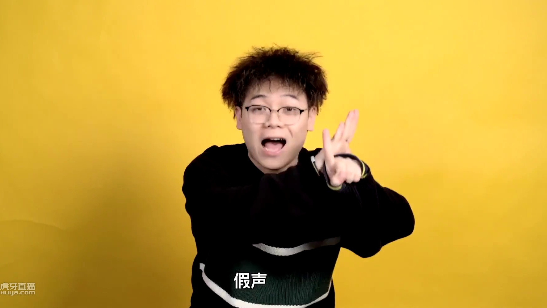 唱歌教学：四分钟教会让你快速提高唱功的“绝世秘籍”！