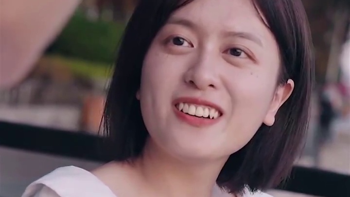 夏目漱石说今晚月色很美，我说不如你