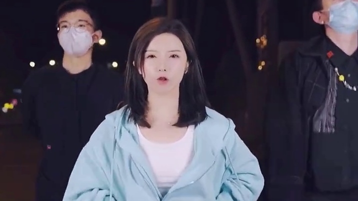 @贝贝帅  @☁️coco 摇滚版的大风吹今天上线啦～大家快去听