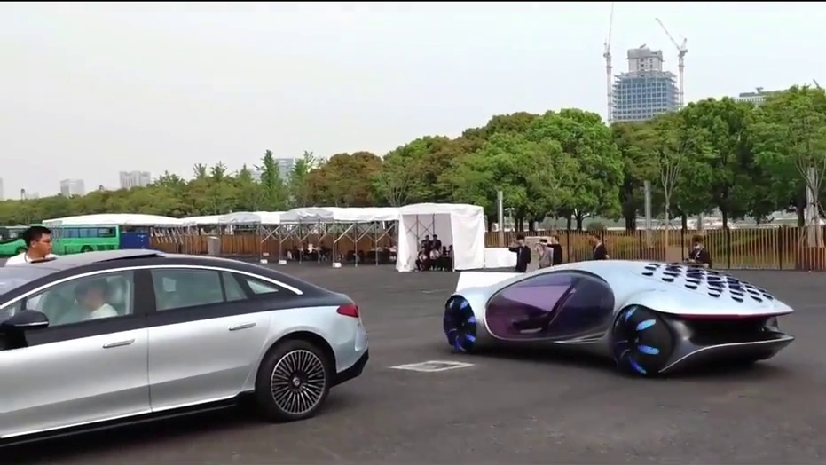 2021年上海车展最帅奔驰跑车+实开效果~奔驰联名阿凡达~VISION AVTR概念车【moon】