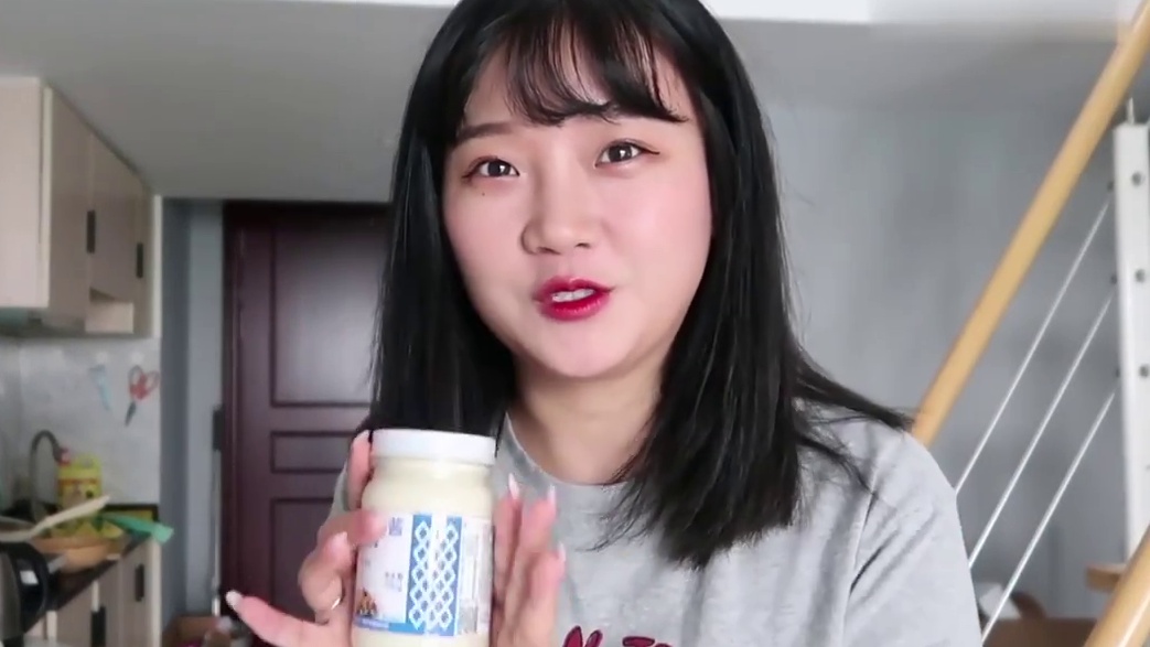 拧不开瓶盖算什么男人？他们会示弱吗？还是一直找借口？