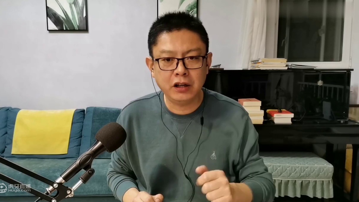 老毕精读、解读二月河之名作《乾隆皇帝》（117）：国舅爷与大内头等高手侍卫，正在惊叹江湖怪女子的绝色