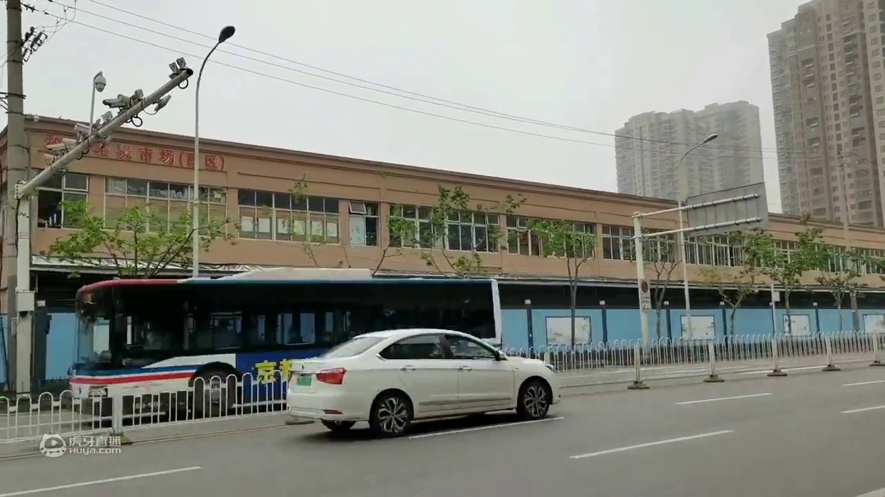 实拍武汉华南海鲜市场现状，让人紧张，距离汉口火车站900米