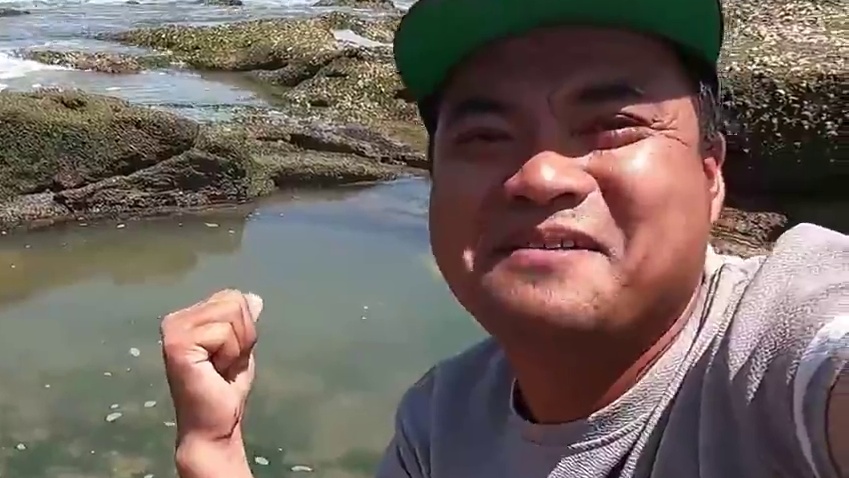 三大霸主齐聚新海域60平桥洞坑，大熊与海水赛跑，从头到尾抓不停