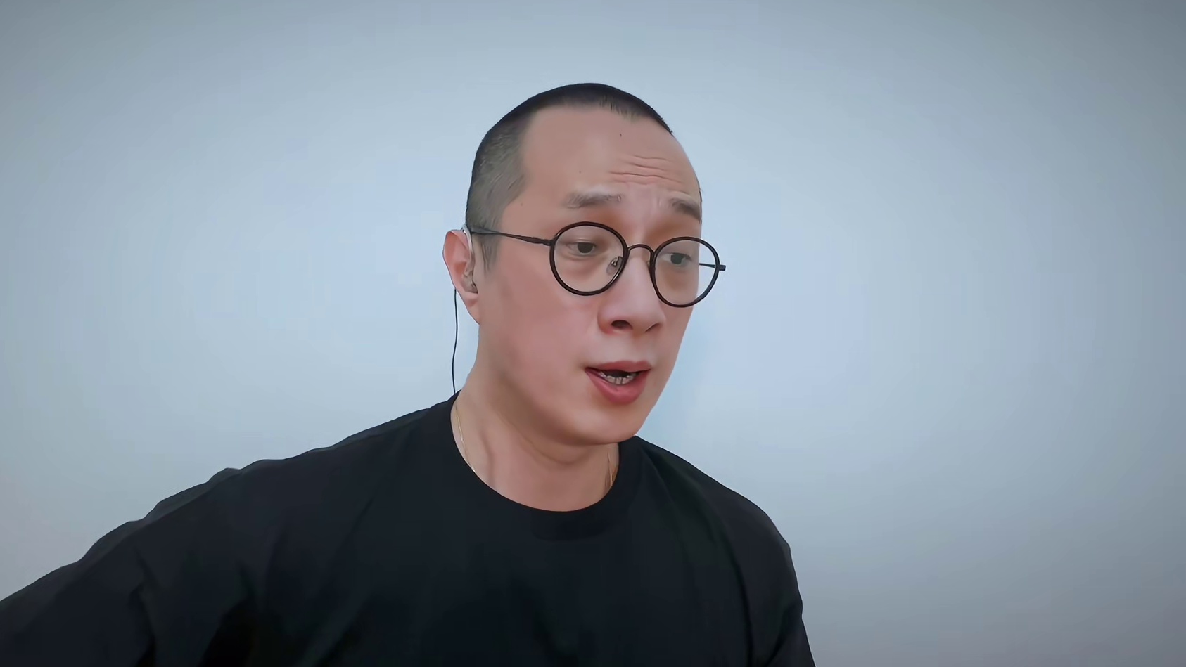 《流浪者的独白》演唱:赵鹏