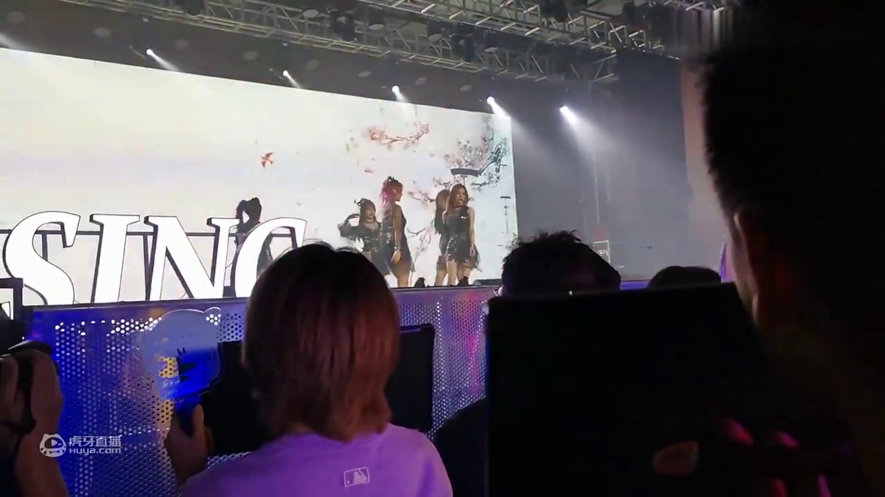 【SING女团毕业公演】03 烟雨笑，四季之春 「四季与你」毕业晚会演出