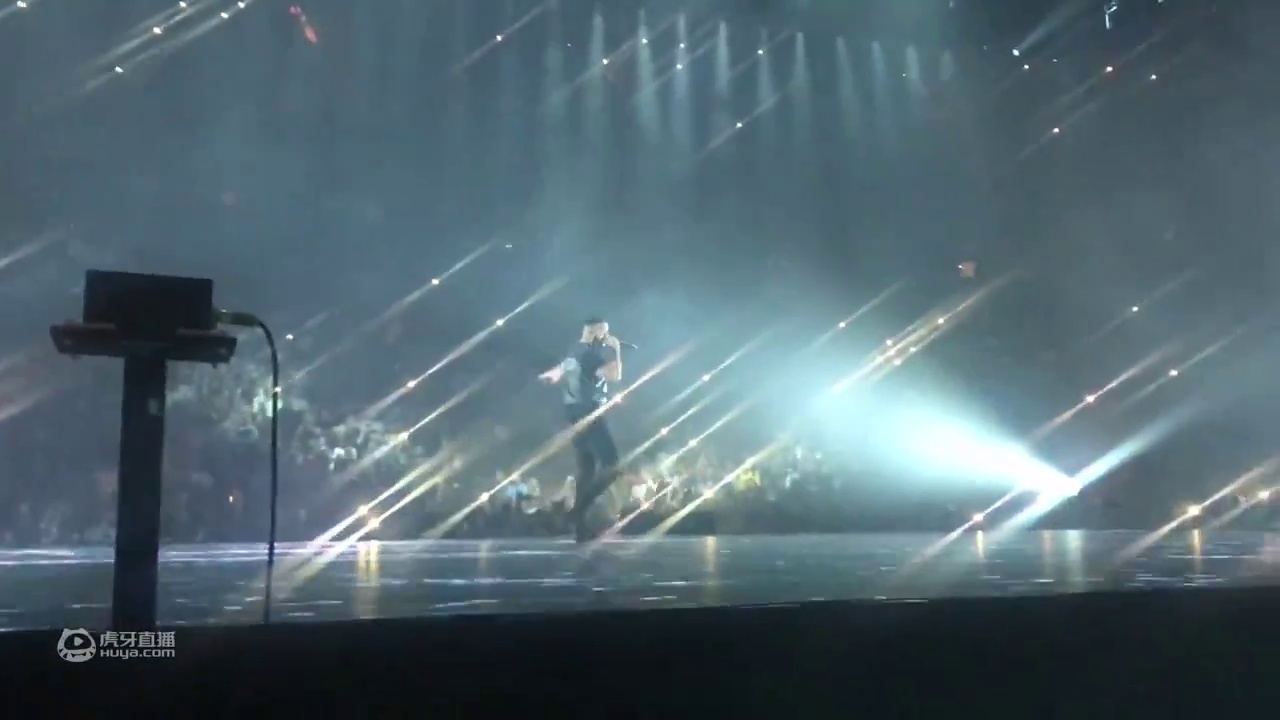 【双字】Drake 心路历程之歌“Know Yourself”现场版