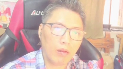 游戏主播－我要吃鸡。差点春天小羸8000豆，一局羸一局输，运气是个怪癖的东西