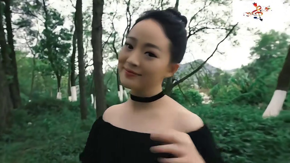 2021年最具情怀金曲！《当年》轻快的节奏，清新的曲风，好听极了