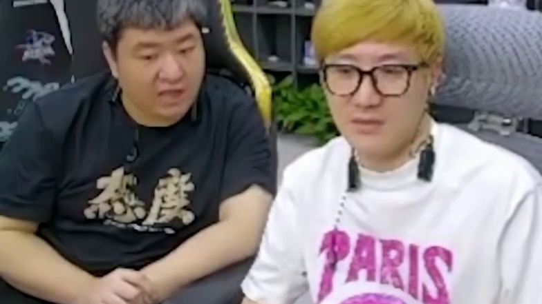 红旗说ice这个赛季成长了，不是上个赛季只会找人对枪的ice了