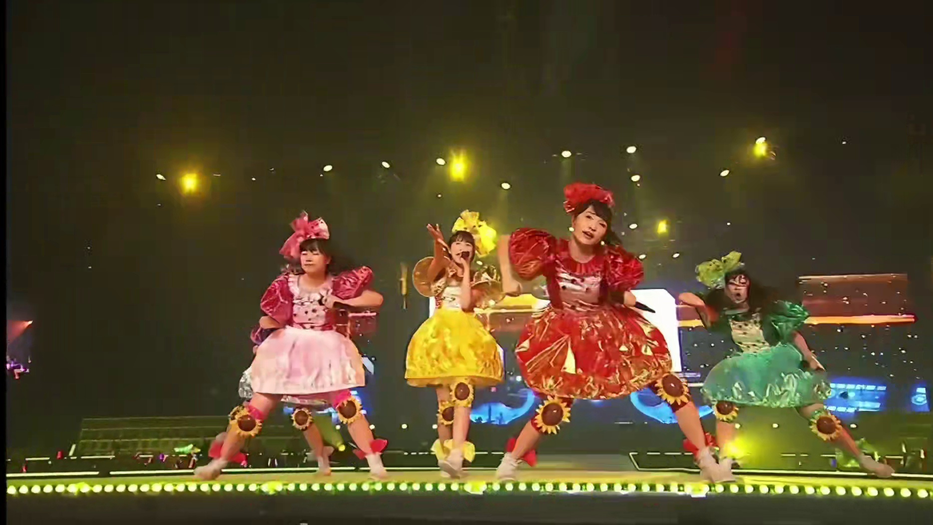 【暴力宇宙海贼现场演唱】猛烈宇宙交响曲·第七乐章「无限の爱」/桃色幸运草Z《宇宙暴力海贼》2013年