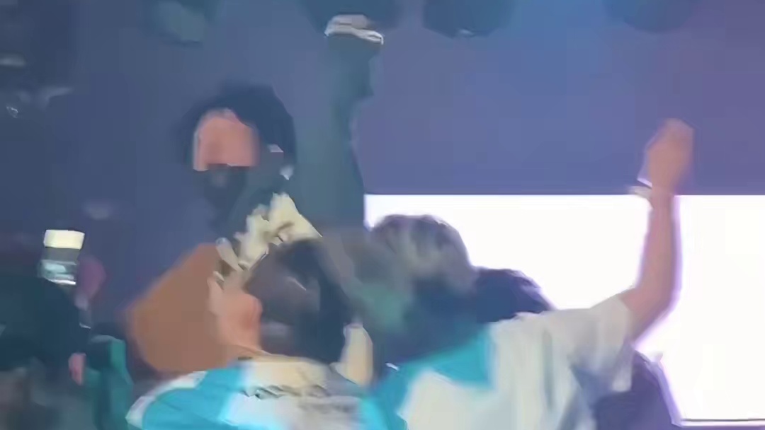 【哀四杏】说这是中文说唱史上最疯狂的现场不为过吧！【畸形儿】主理人【哀四杏】天津站。
