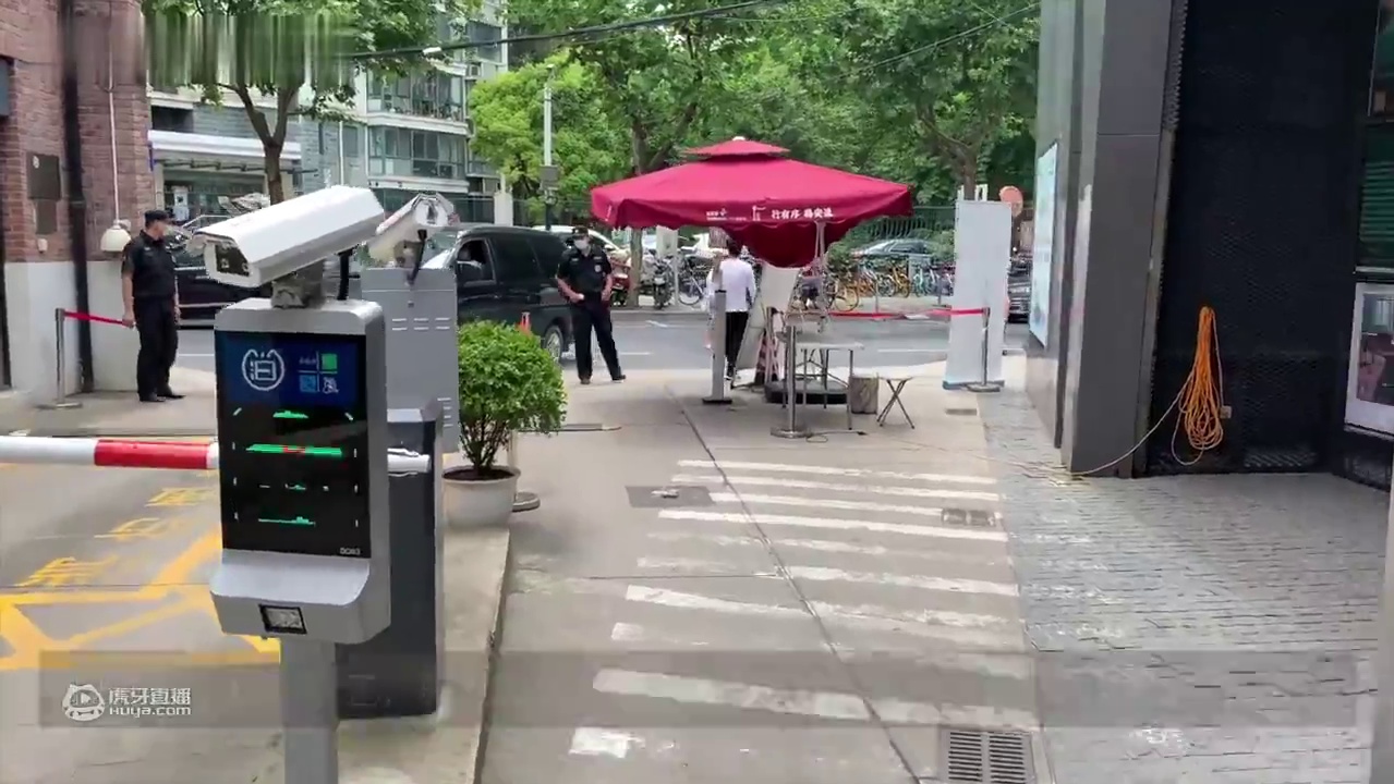 翻译翻译，什么TM叫艺术！探访上海网红打卡地莫干山路M50