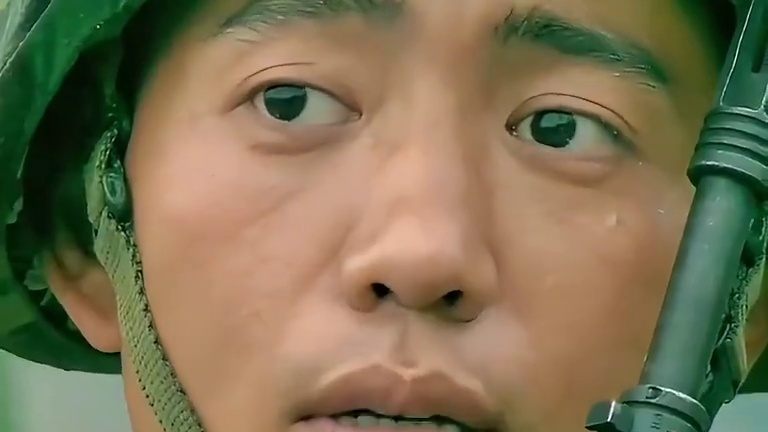 来自地狱的勇士出门被骗200块钱？