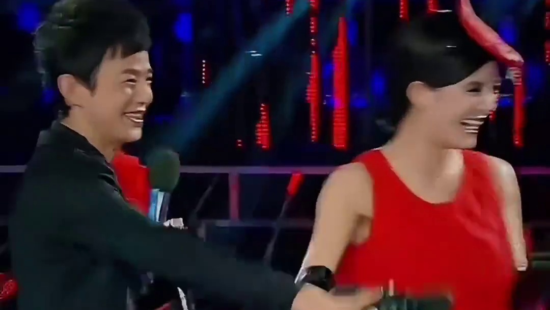 何炅：那一刻我恍惚了！