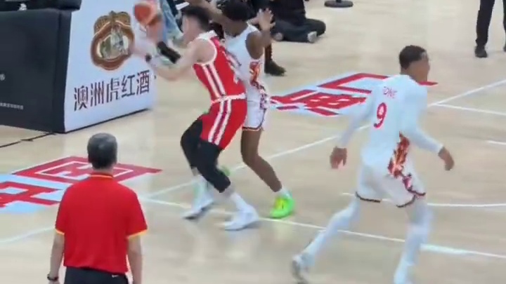 我们永远都支持中国男篮