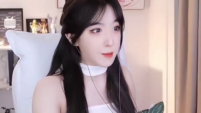 四大美女主播齐上阵~呆妹，沫子，小布丁，豚豚