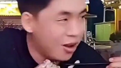 回顾小兔第一次醉酒，问张开朗你想和我谈恋爱吗？张开朗两年不敢让小兔喝酒